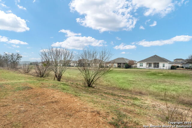 Listing photo id 30 for 7938 Cibolo