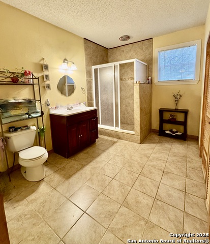 Listing photo id 6 for 22739 Lazy Stream