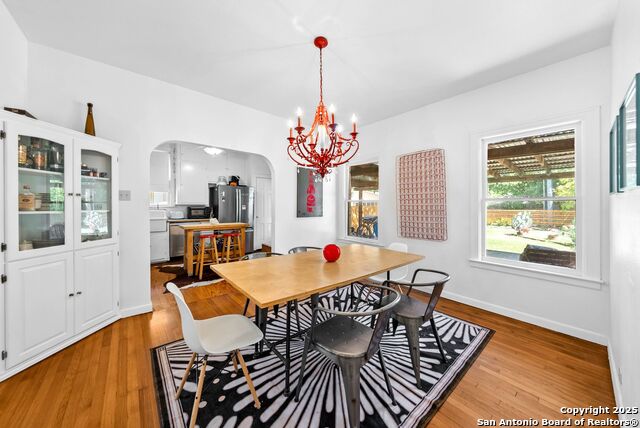 Image 10 of 22 For 223 Mariposa Dr W