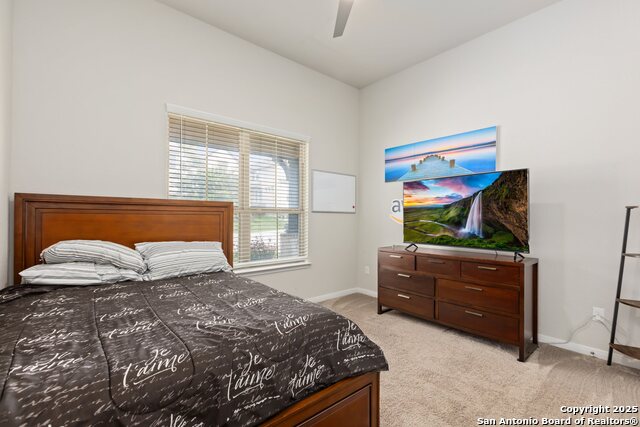 Listing photo id 16 for 1718 Wind River