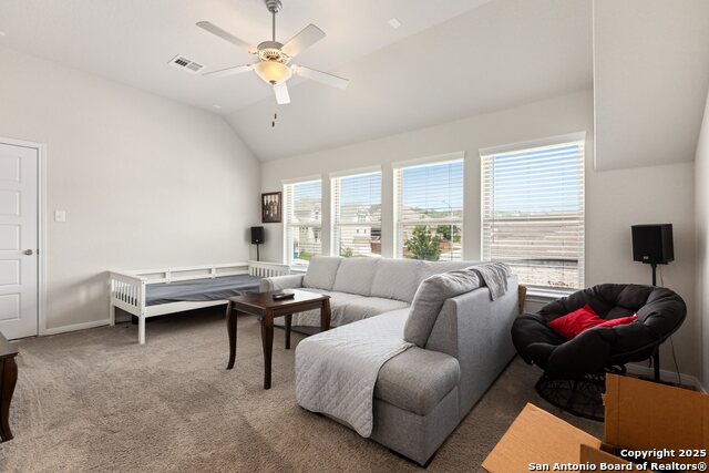 Listing photo id 23 for 1718 Wind River