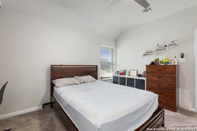Listing photo id 28 for 1718 Wind River
