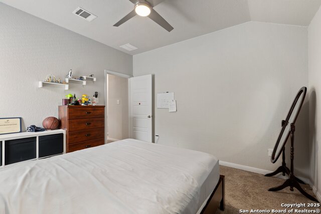 Listing photo id 30 for 1718 Wind River