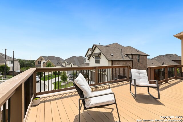 Listing photo id 42 for 1718 Wind River