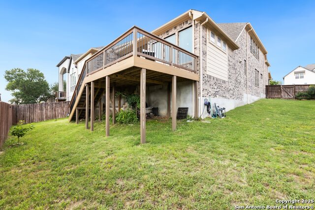Listing photo id 47 for 1718 Wind River