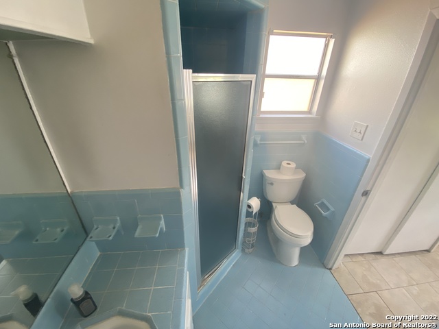 Image 10 of 18 For 2713 Mistletoe Ave W