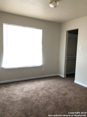 Image 10 of 11 For 7547 Windsor Oaks
