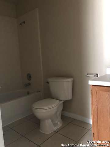 Image 6 of 11 For 7547 Windsor Oaks