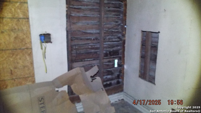 Image 10 of 23 For 609 Ruiz Street