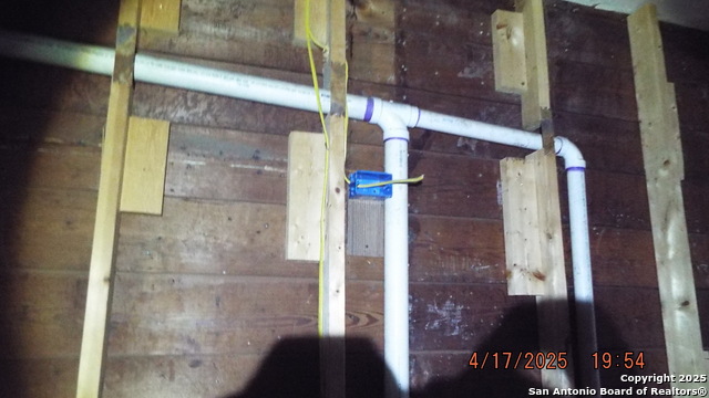 Image 6 of 23 For 609 Ruiz Street