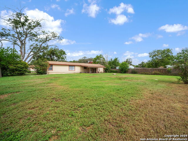 Image 14 of 19 For 2714 Kaiser Dr