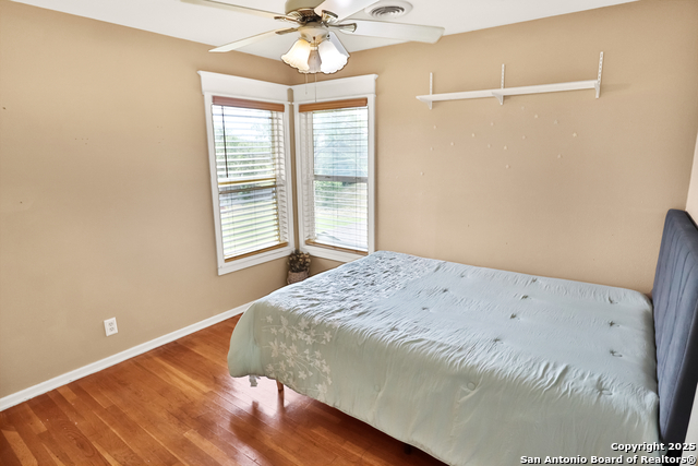 Image 14 of 27 For 3814 Gayle Ave.