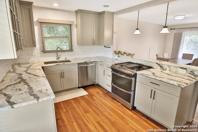 Image 6 of 27 For 3814 Gayle Ave.