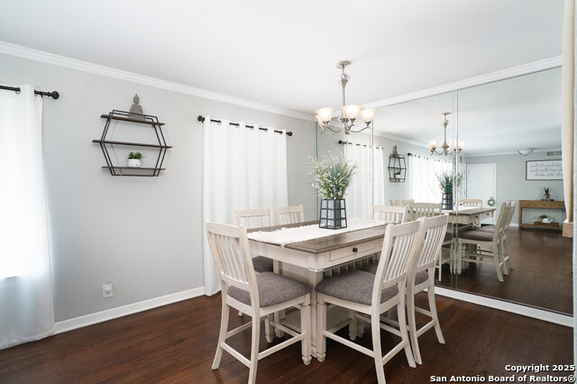 Listing photo id 9 for 311 Redcliff