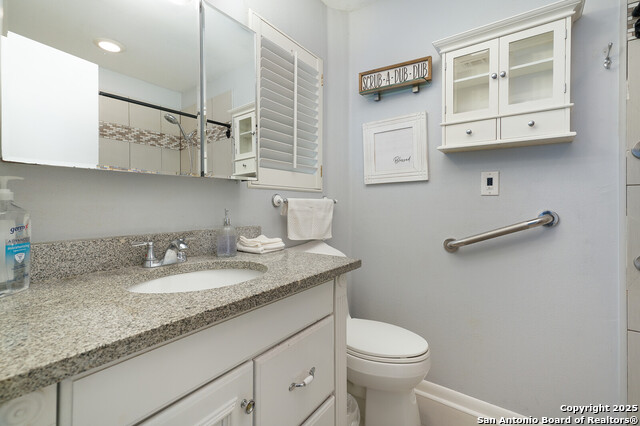 Listing photo id 22 for 311 Redcliff
