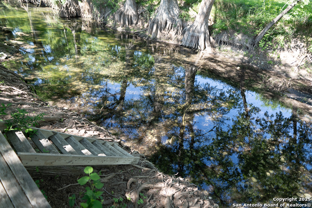 Listing photo id 2 for 173 Pvt Rd 3820