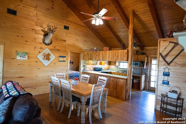 Listing photo id 3 for 173 Pvt Rd 3820