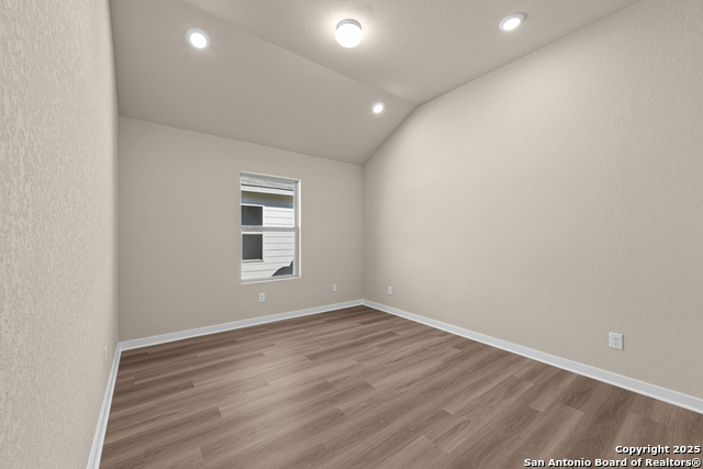 Image 14 of 18 For 22111 Jordans Place