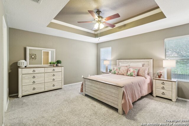 Listing photo id 12 for 25703 Lost Creek Way