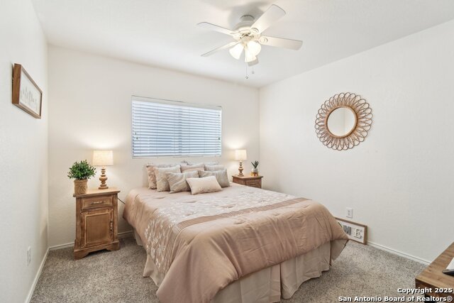 Listing photo id 16 for 25703 Lost Creek Way