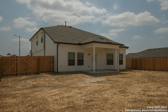 Image 30 of 35 For 4907 Topaz Bend