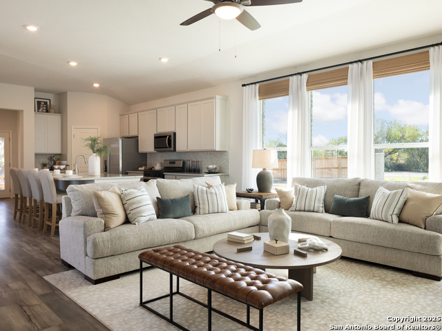 Image 4 of 12 For 9913 Paladin Ridge