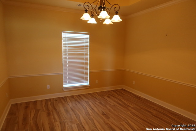 Listing photo id 8 for 178 Spring Creek Cir