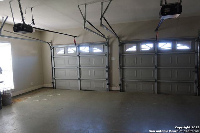 Listing photo id 28 for 178 Spring Creek Cir