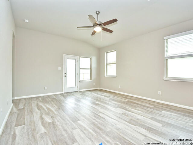 Image 12 of 44 For 9917 Paladin Ridge