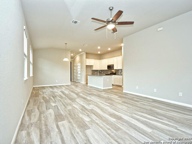 Image 7 of 44 For 9917 Paladin Ridge