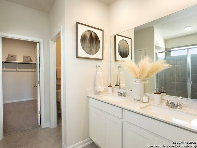 Image 5 of 39 For 9905 Paladin Ridge