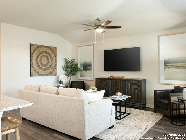 Image 8 of 39 For 9905 Paladin Ridge