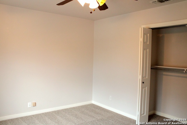 Listing photo id 14 for 1671 Dustin Cade Dr