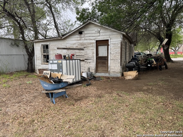 Image 2 of 6 For 737 Avenue F