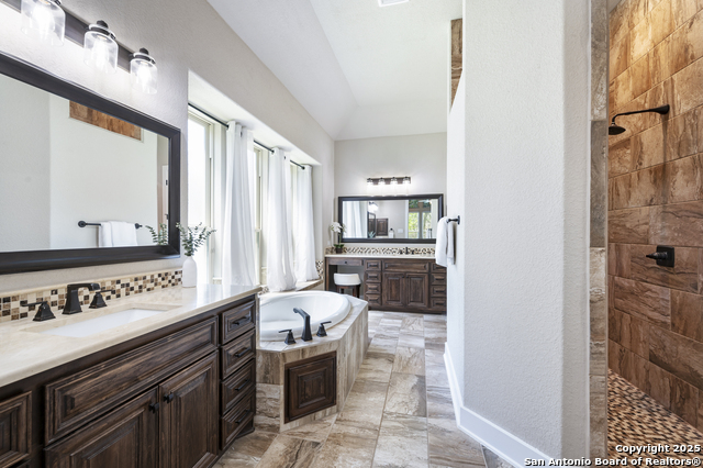 Image 22 of 40 For 2335 Geneseo Oaks