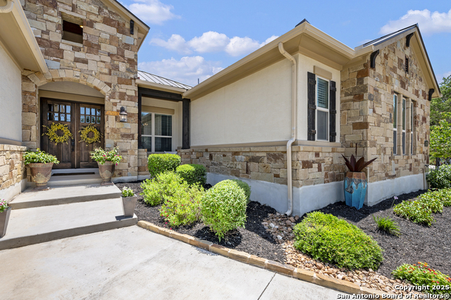 Image 4 of 40 For 2335 Geneseo Oaks