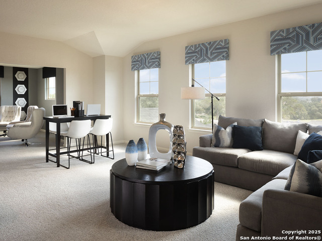 Image 11 of 35 For 9921 Paladin Ridge