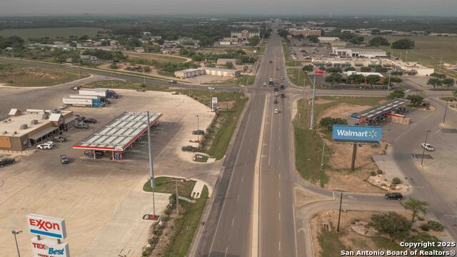 Listing photo id 0 for 101 Ham Lane