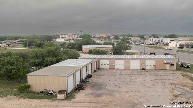 Listing photo id 1 for 101 Ham Lane