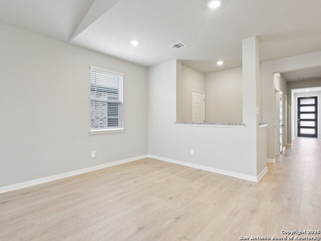 Image 5 of 27 For 11550 Cottage Point