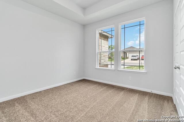 Listing photo id 13 for 21102 Jordans Ranch Way