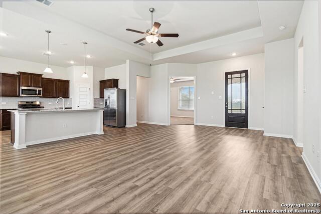 Listing photo id 2 for 21225 Jordans Ranch Way