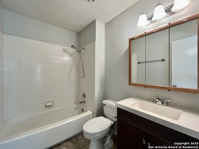 Image 19 of 35 For 611 Meadow Forge