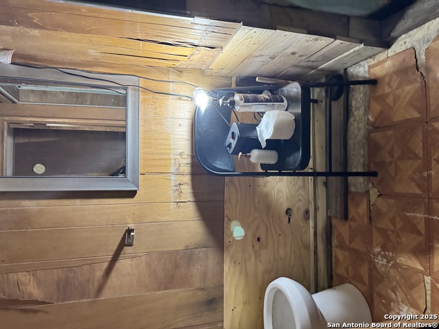 Image 10 of 13 For 749 Avenue F