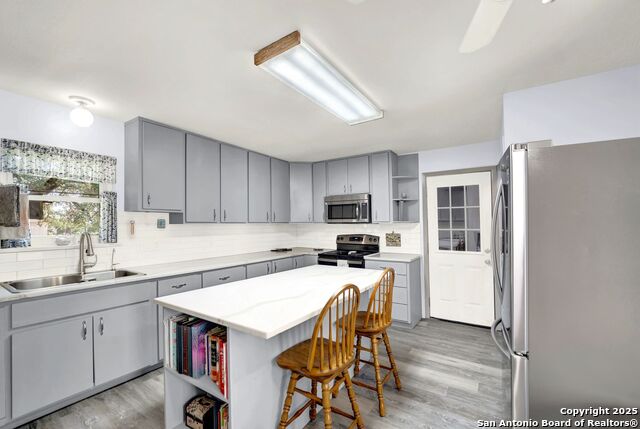 Listing photo id 12 for 222 Valley Oak