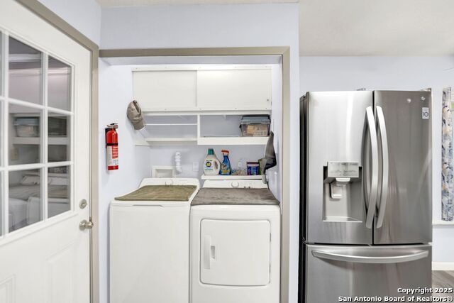 Listing photo id 13 for 222 Valley Oak