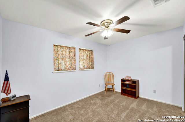 Listing photo id 24 for 222 Valley Oak