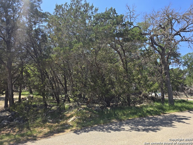 Listing photo id 0 for 1548 Winding Creek Trail