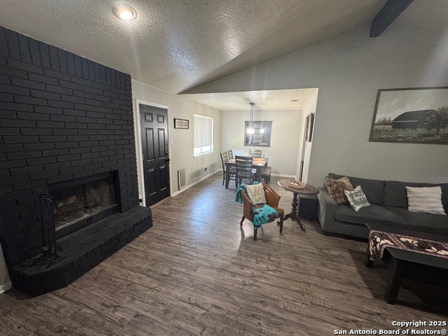 Image 7 of 17 For 1817 Dusk Dr