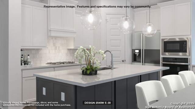 Listing photo id 0 for 315 Bella Rosa Way